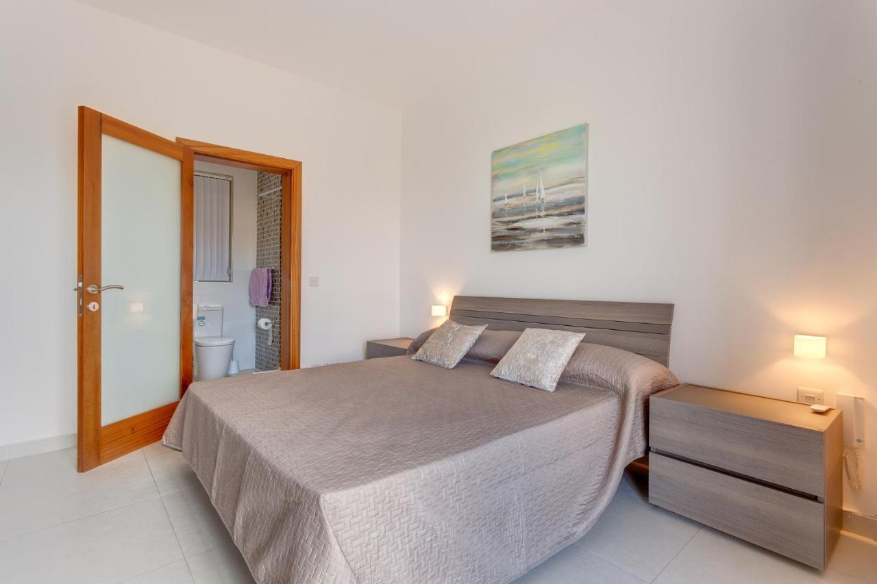 Modern Apartment In The Best Location, Perfect For Families Сліма Екстер'єр фото